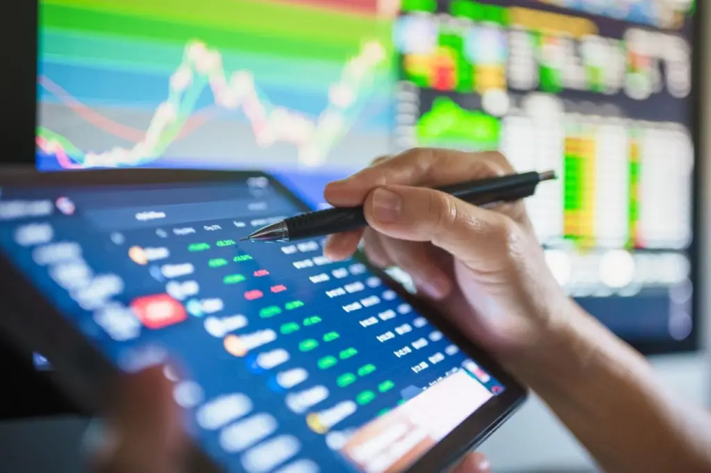 Crypto user managing capital flow between wallets and exchanges on dashboard